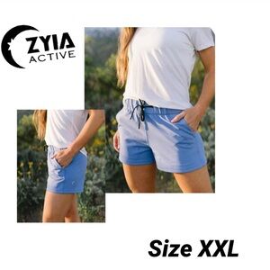 Zyia Sky Club Short 2XL​​